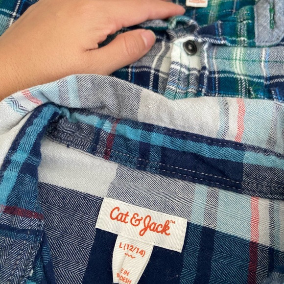 Boys flannel bundle - Picture 3 of 3